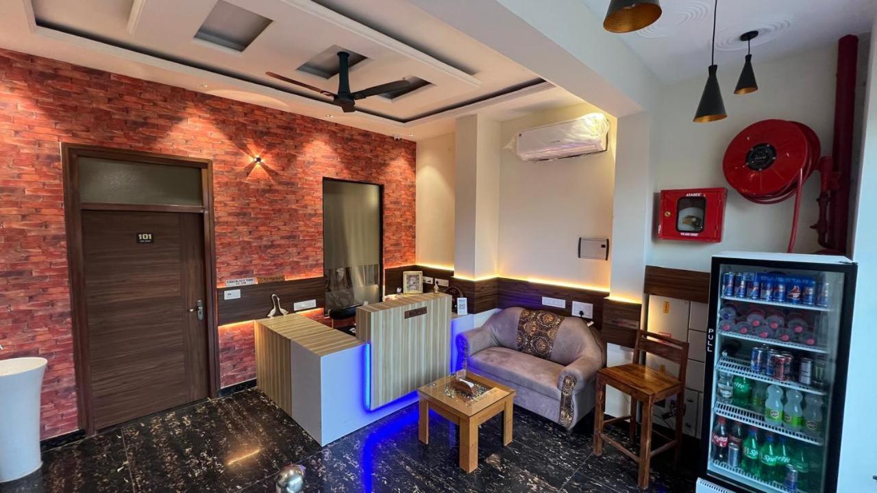 The Hotel Soho Zirakpur Eksteriør billede